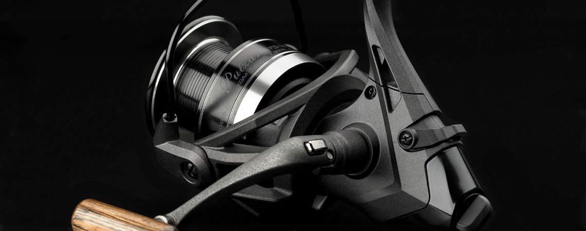 Pulzar BaitFeeder wirunning rolka - Kołowrotek spinningowy Okuma Pulzar Baitfeeder - system automatycznego podawania przynęty włącz/wyłącz - wirnik Cyclonic Flow Pulzar BaitFeeder wirunning rolka - Kołowrotek spinningowy Okuma Pulzar Baitfeeder - system automatycznego podawania przynęty włącz/wyłącz - wirnik Cyclonic Flow